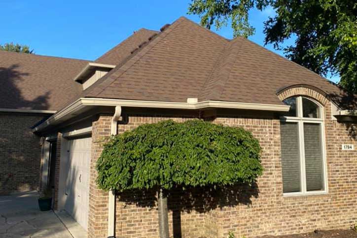 Closeup of Seamless Gutters in Macomb MI