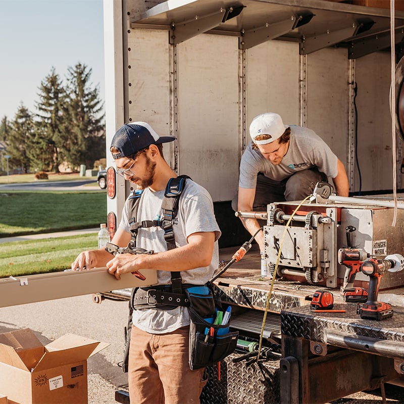 Custom Seamless Gutter Measuring, Cutting and Fabricating
